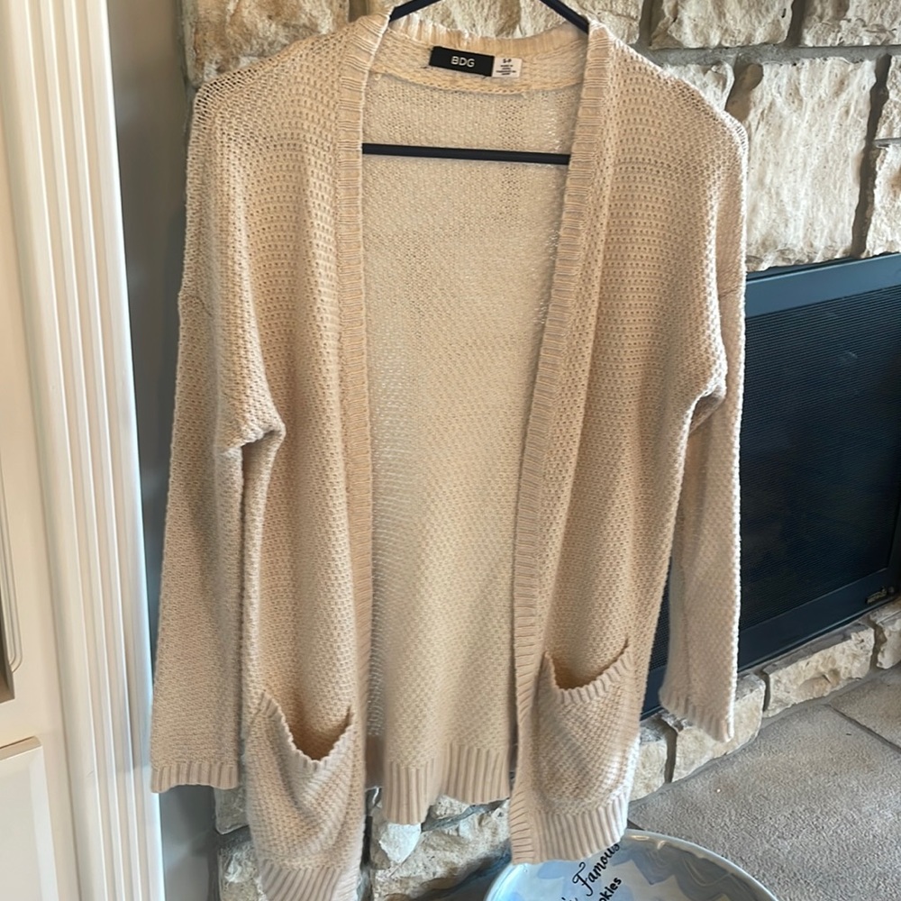 BDG sweater size small. Like new. Smoke free